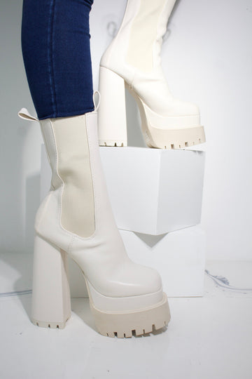 Botin Lucia Beige para mujer | BeneShoes